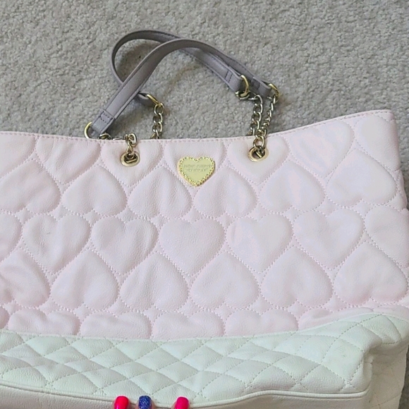 Betsey Johnson large purse - Picture 1 of 3
